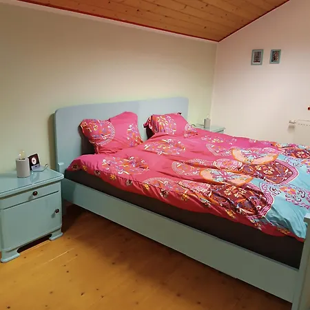 Farbenfroh Monteurzimmer Garten Wlan 3sz 120qm Appartamento Wathlingen