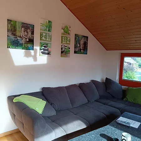 Farbenfroh Monteurzimmer Garten Wlan 3sz 120qm * Wathlingen