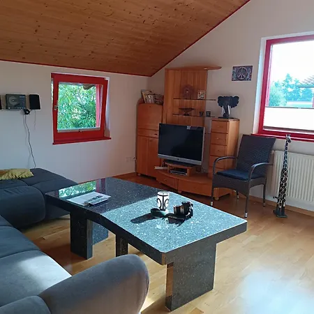 Apartment Farbenfroh Monteurzimmer Garten Wlan 3sz 120qm Wathlingen