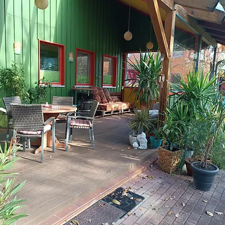 Farbenfroh Monteurzimmer Garten Wlan 3sz 120qm Wathlingen